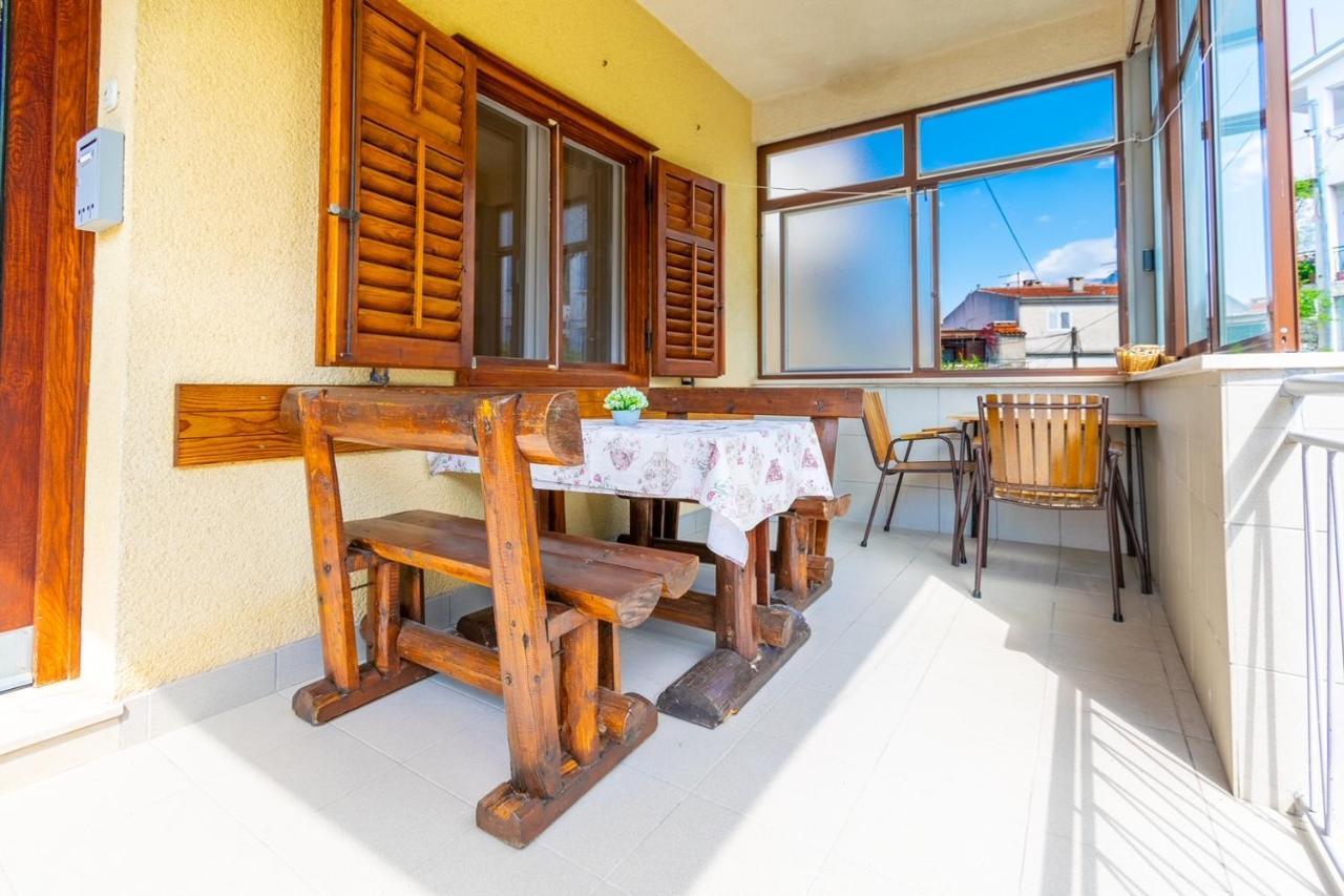 City Apartment 4 & 6 Makarska Bagian luar foto