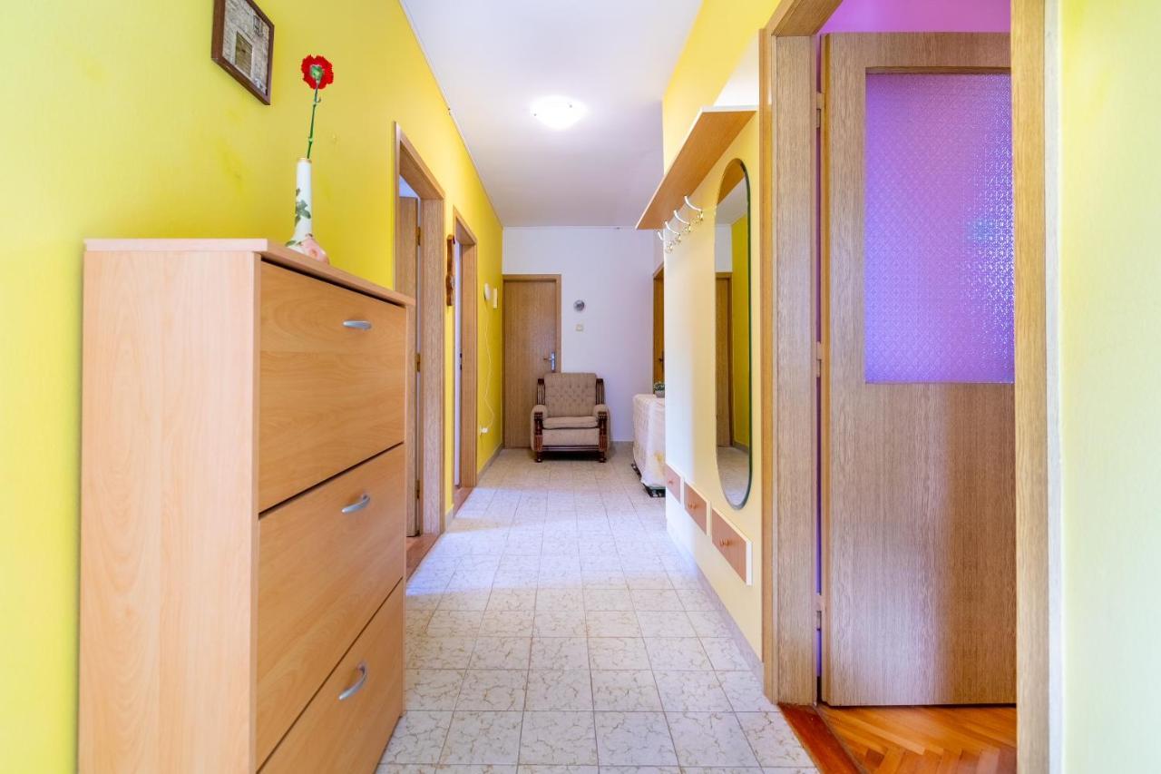 City Apartment 4 & 6 Makarska Bagian luar foto